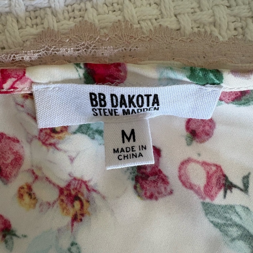 Steve Madden White and Pink Floral Dress - Picture 6 of 7